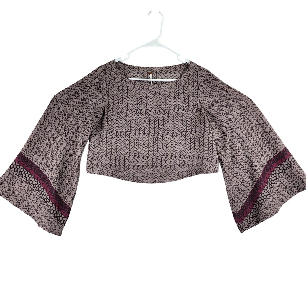 Free People Chevron Print Bell‎ Sleeve Blouse Womens XS Taupe Boho Cropped Top